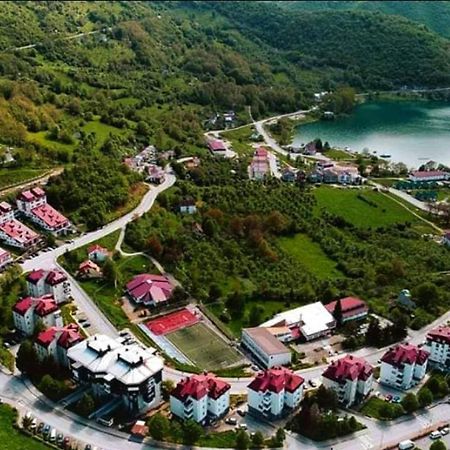 Apartmani Lena Плужине Екстер'єр фото