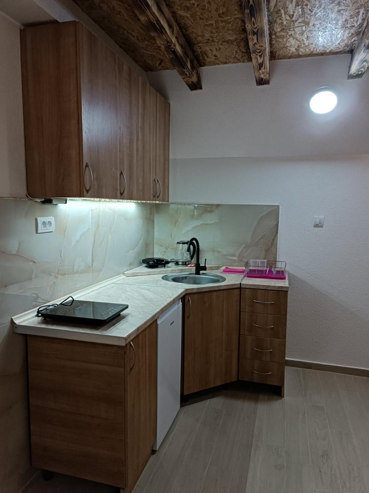 Apartmani Lena Плужине Екстер'єр фото