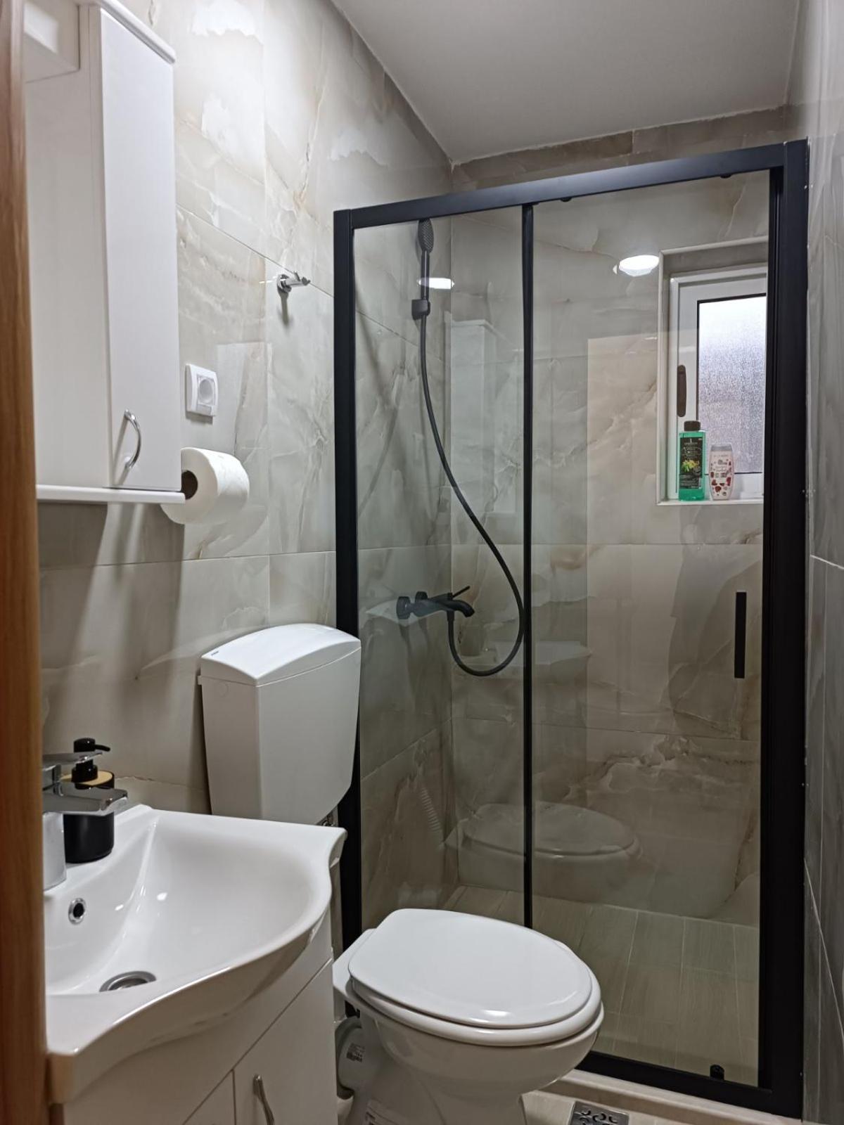 Apartmani Lena Плужине Екстер'єр фото